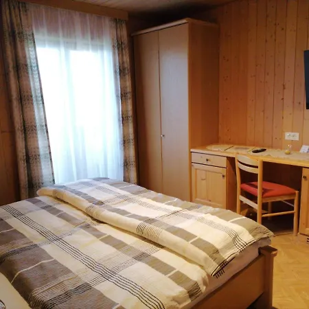 Oberkirn Bed & Breakfast