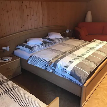 Frühstückspension Oberkirn Schenna