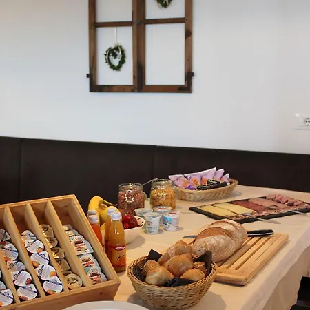 Oberkirn Bed & Breakfast