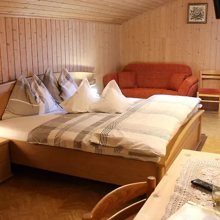 Bed & Breakfast Oberkirn *