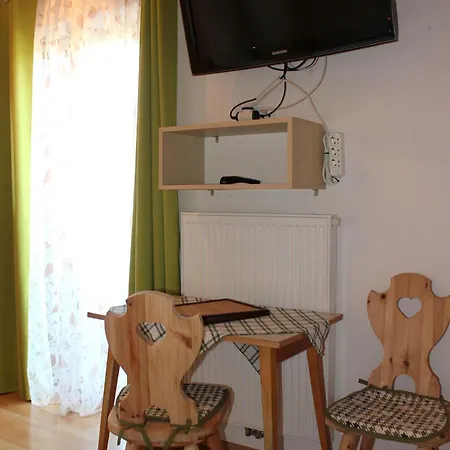 Bed & Breakfast Oberkirn *